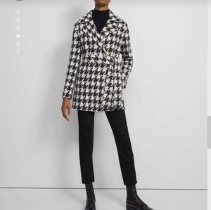 Theory Belted Overlay Coat Wool Houndstooth print Size L Color Black/white/gray